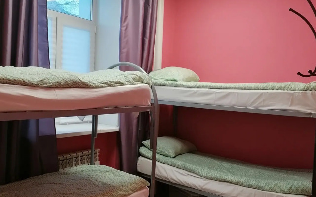 Хостел Радуга