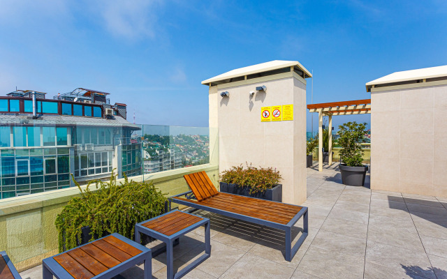 Metropol s vidom na more 1 Apartments