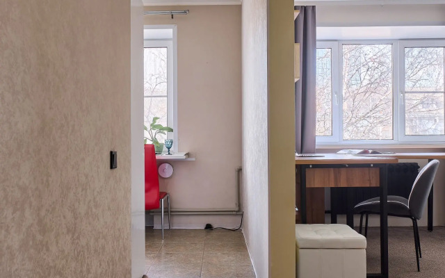 Uyutnaya Naprotiv Tsentralnogo Parka Flat
