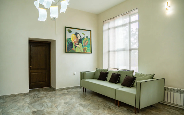 Chayny Put Hotel