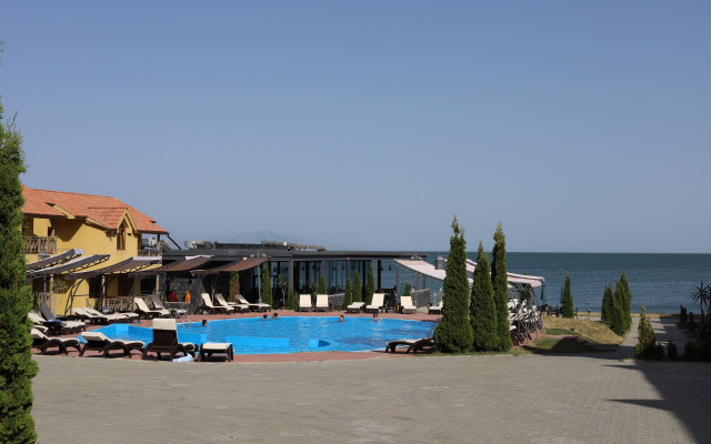 Best Western Bohemian Resort