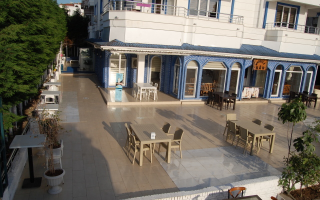 Grand Koru Otel Beach