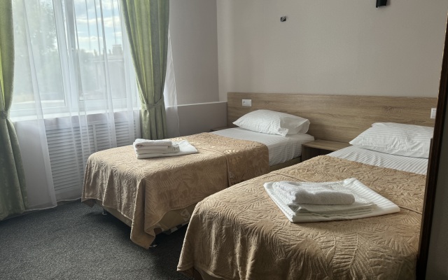 Rose Caucasus Verde Guest House