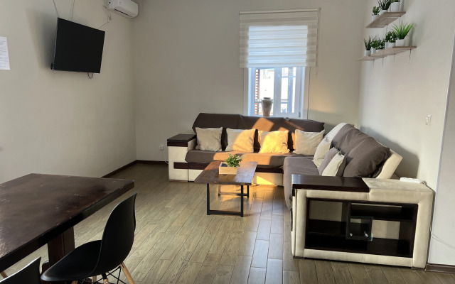 Гостевой дом Коттедж рядом с аэропортом