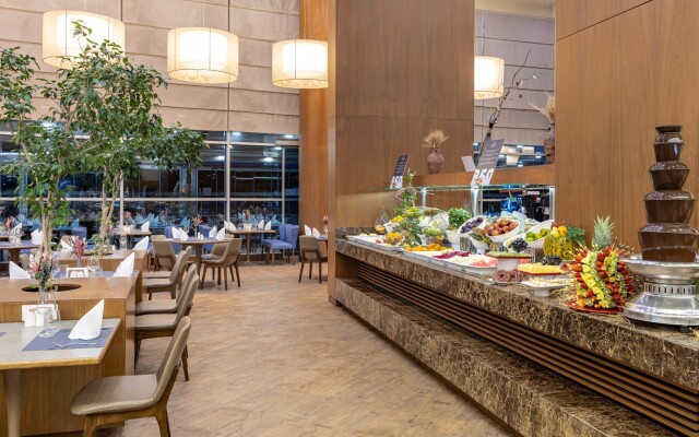 Concorde De Luxe Resort Lara Antalya – Prive Ultra All Inclusive