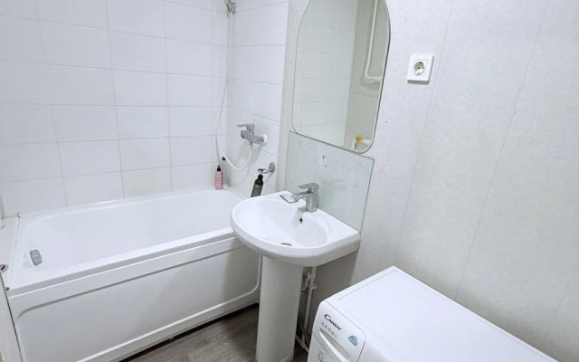 Na Demonstratsii 5 Flat