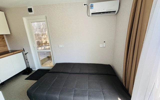 Studio S Basseynom Apartments