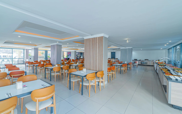Pyxis Point Hotel - All Inclusive