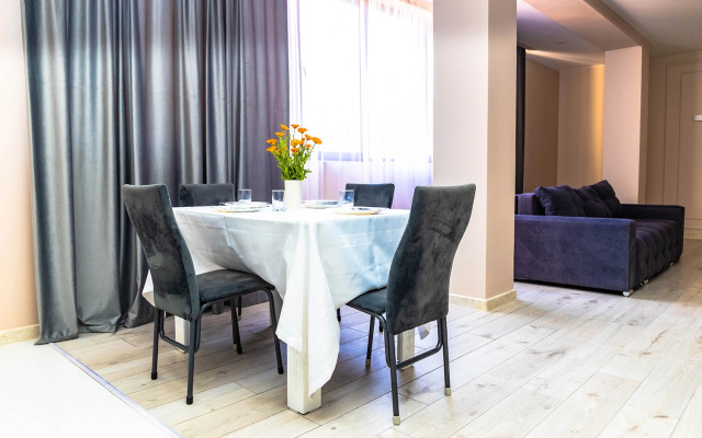 Апартаменты 3х комнатные в центре