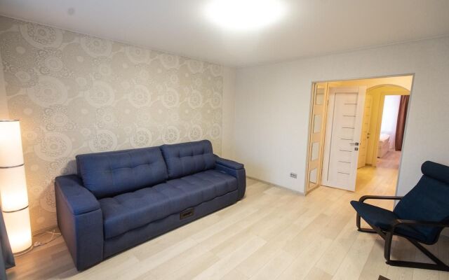 Apartamenty Kaminn Apartments Na Pr-Te Tsiolkovskogo