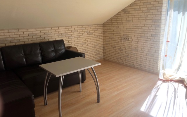 Uspenka Guest House