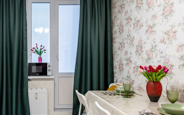 U Metro Devyatkino Apartments