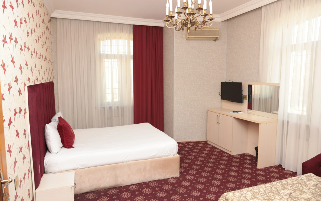 Green Inn Hotel