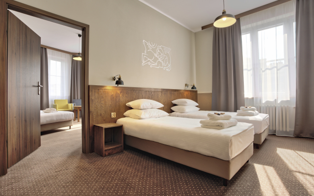 Daniel Griffin  by Artery Hotels Apartment hotel
