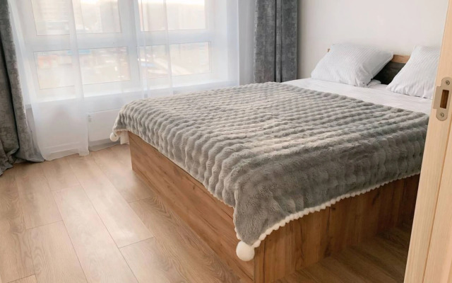 3 komnatnaya ryadom s morem Flat