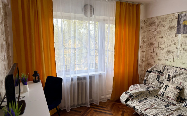 Квартира у метpo Hoвoчeркасcкaя