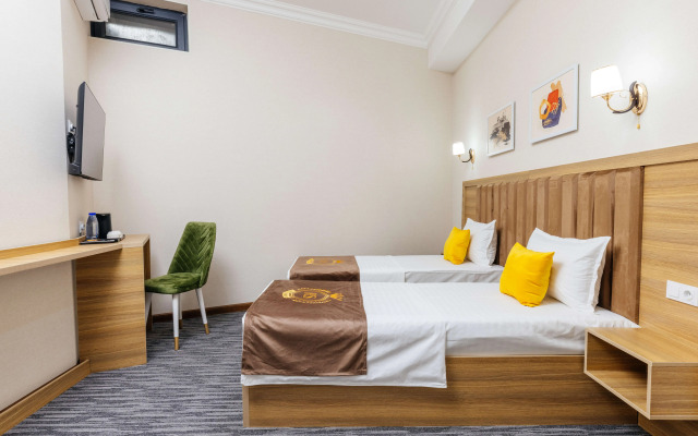 Royal Sebzor Expo Hotel