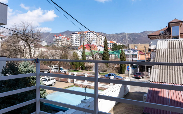 Kruiz Na Serafimovicha Gostinitsa