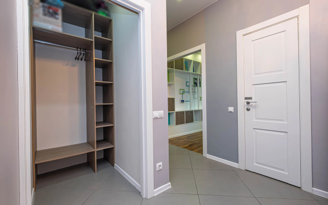 Квартира Семейная Трёхкомнатная с видом на Обь