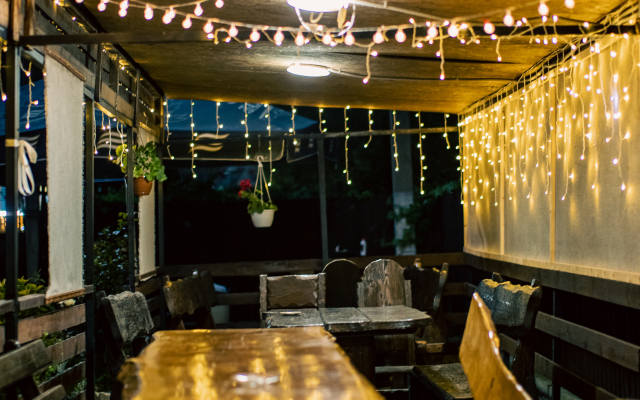 Mari Guest house