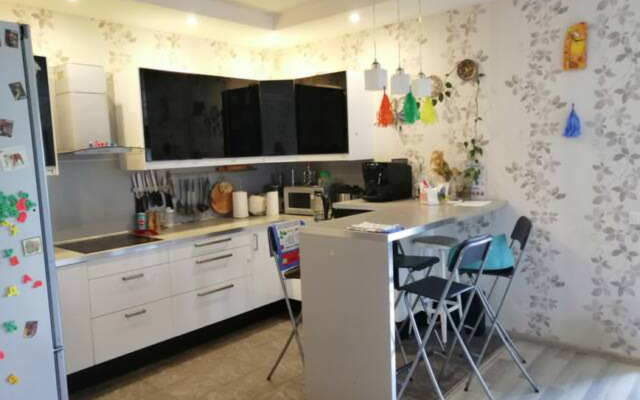 Квартира Огромная Квартира в Новом Доме