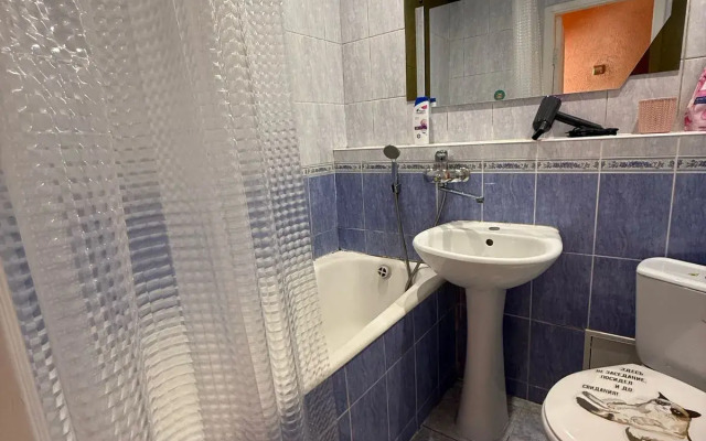 2-Kh komnatnaya Na Gorkogo 7 Flat
