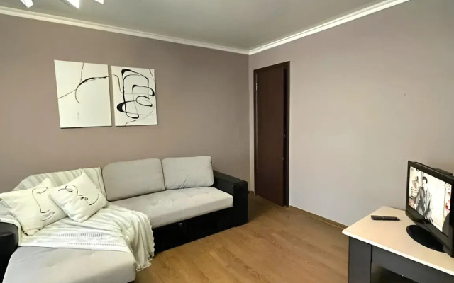 Квартира уютная рядом с ЖД Вокзалом