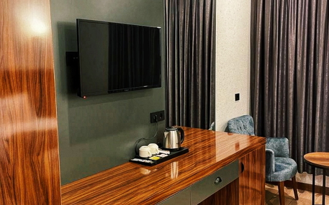 Отель Med Airport