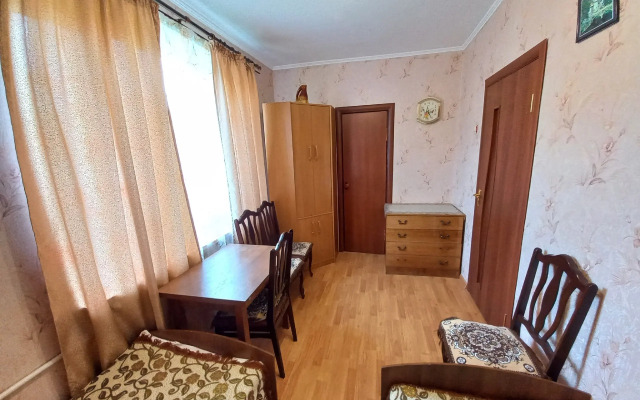 Frunze 14 Flat