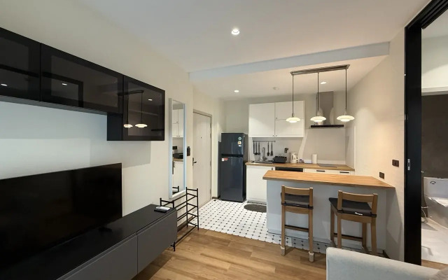 Mars 2 Sweet Home Phuket Apartments