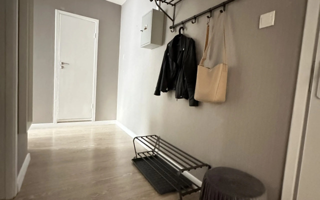 Flat Unikalnaya 2-Kh