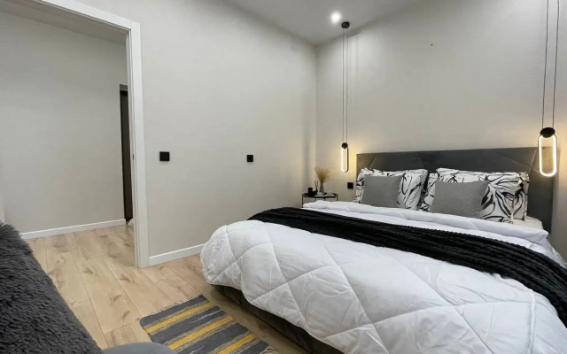 Yousinn Krasny Pr 167 Apartments