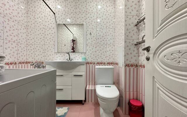 Odnokomnatnaya Komsomolskaya 84 Flat