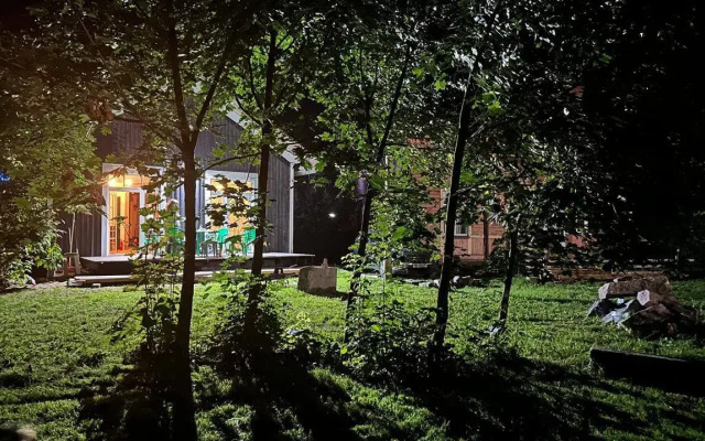 Kottedzh U Pristani V Centre Goroda Private House