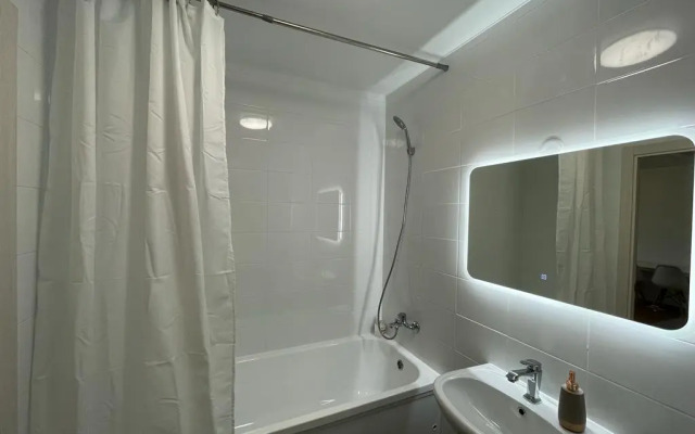 Na Ulitse Leskova 38 Apartments