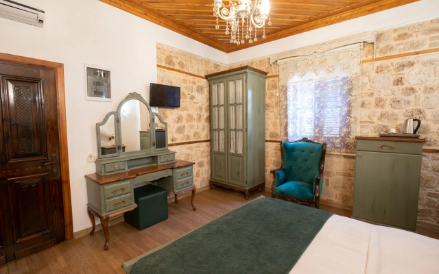 Отель White Garden