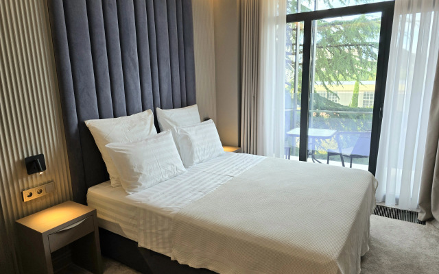 Mone 4* Apartments