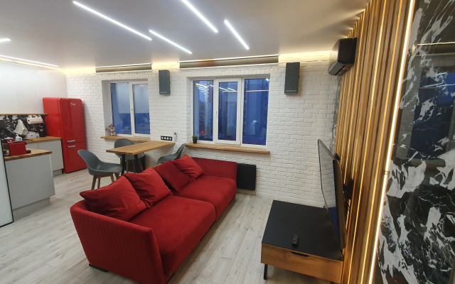 RED STUDIO Flat