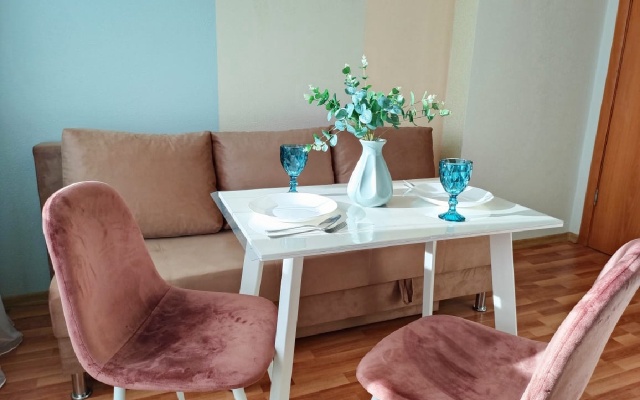 Апартаменты просторные у Аквапарка с видом на Уральские горы