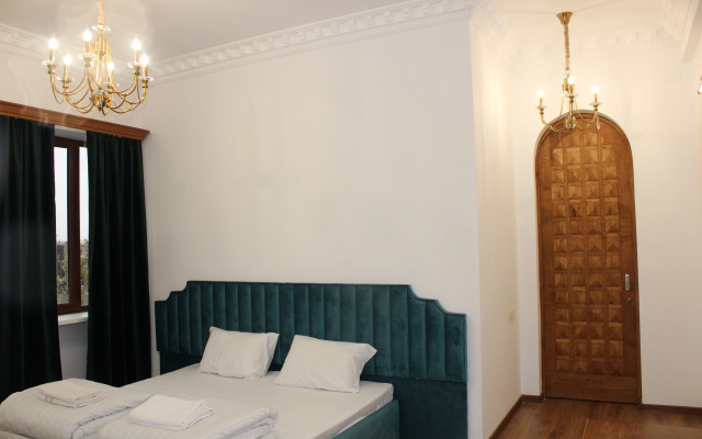 Otyak Hotel