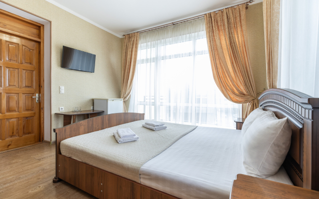 Guest house Afalina Plyus Allama Group
