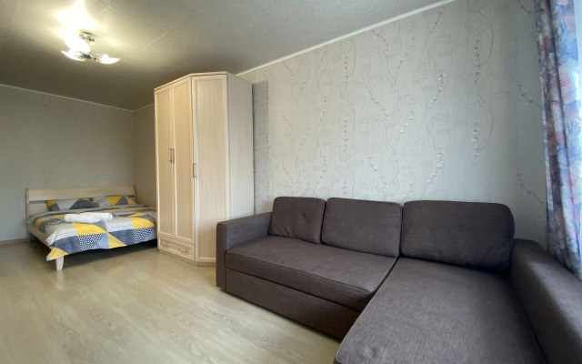 Tikhaya Uyutnaya Kvartira U Metro Grazhdanskiy Prospekt Apartments