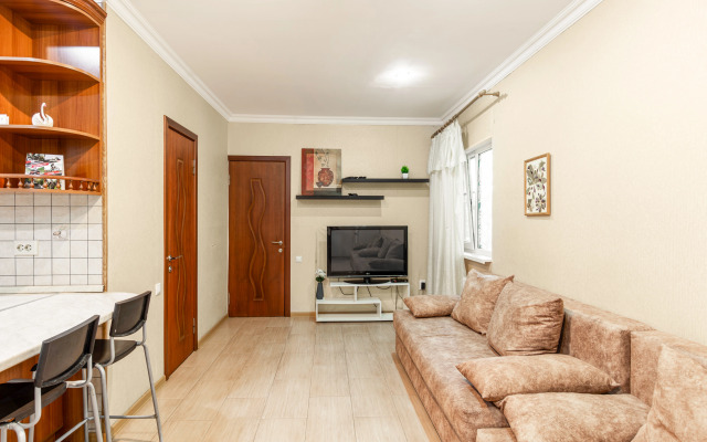 Na Chkalova 15 Flat