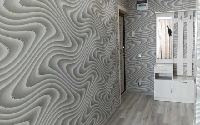 Uyutnaya V Novom Mikrorayone Flat