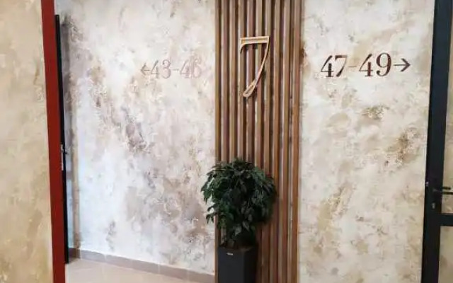 Zhukova 17 Flat