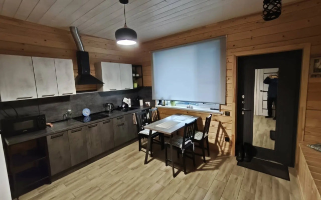 Частный дом с сауной и барбекю