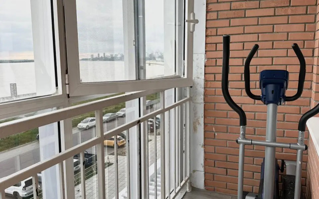 Квартира Просторная студия с видом на Амур