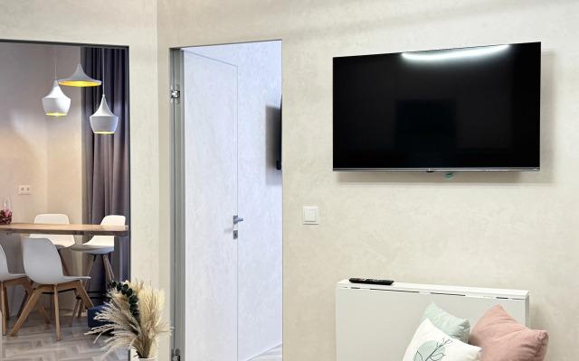 Art Lajt Siti Apartments