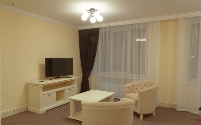 Salyut Hotel