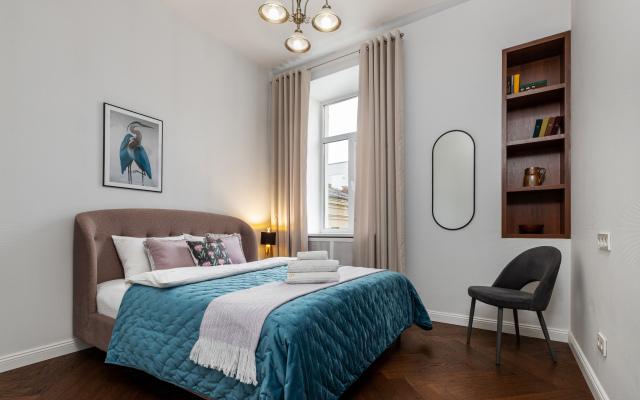 Апартаменты 4-комнатные HomeApart К.Маркса, 30